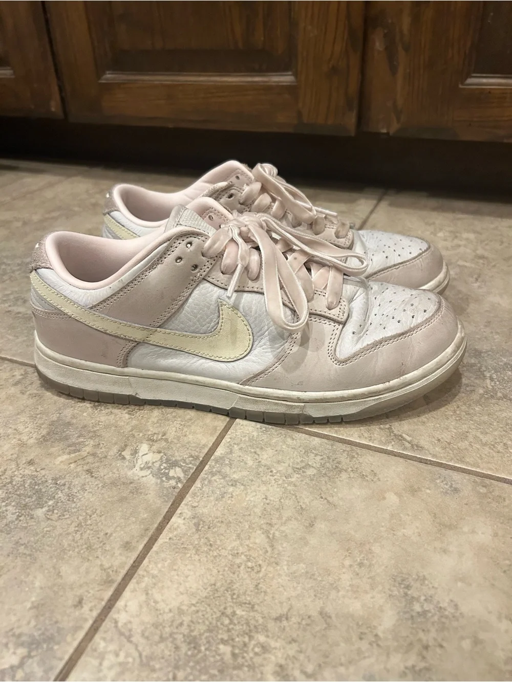 Nike classic low